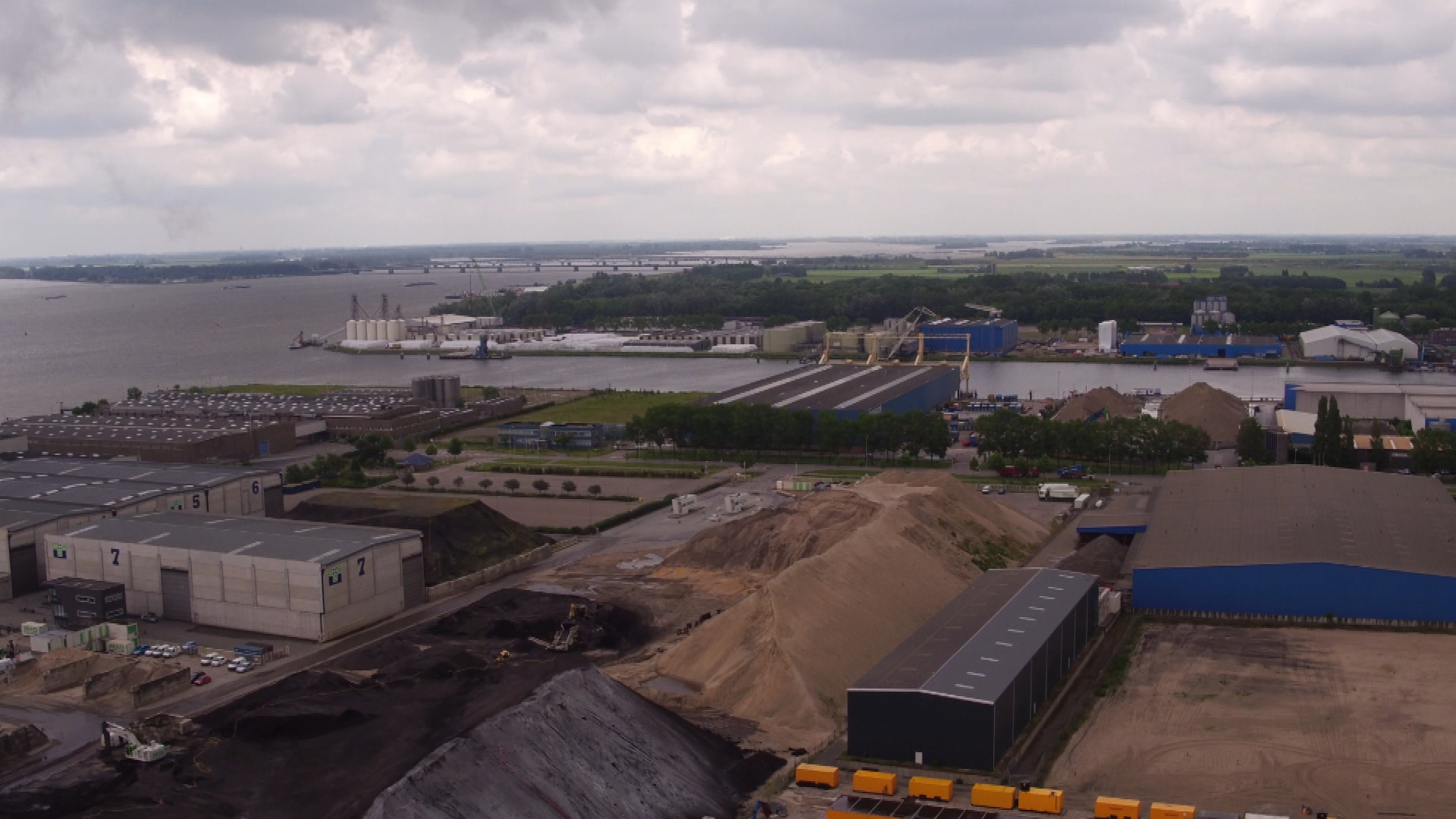 M&M in Moerdijk - Aflevering 2